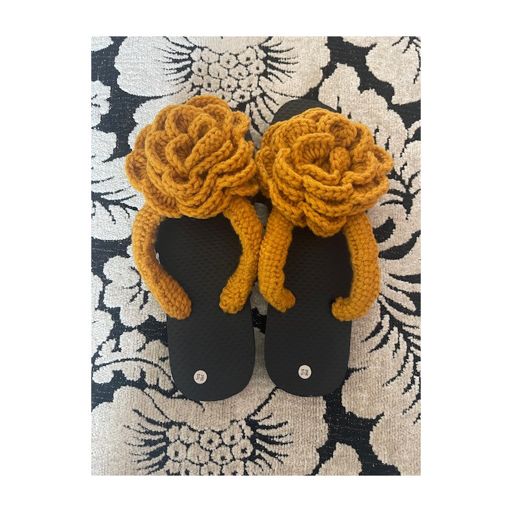 Sandales en crochet - Élégance artisanale et confort naturel